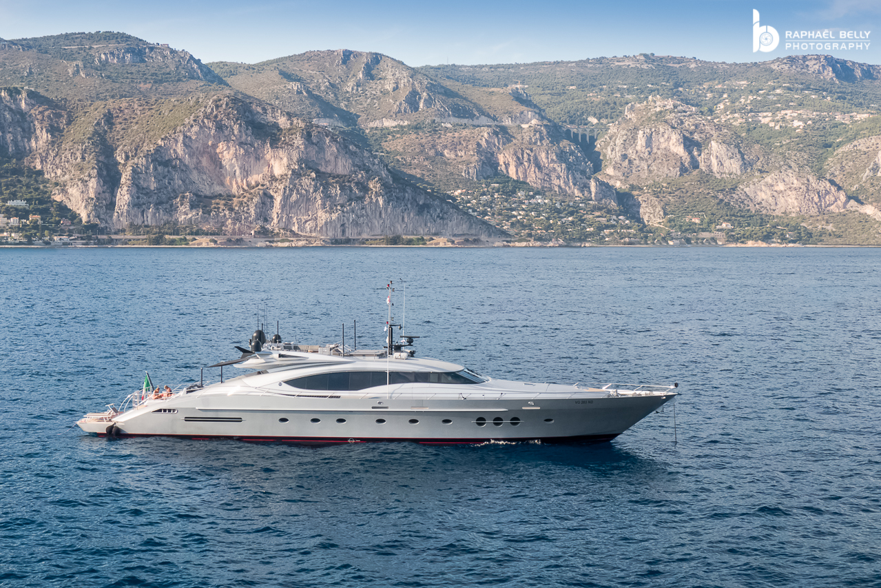 EIGHT Yacht • Palmer Johnson • 2005 • Owner Italian Millionaire
