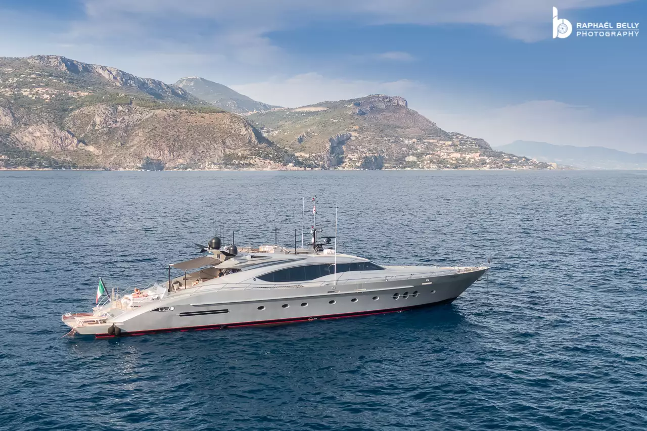 EIGHT Yacht • Palmer Johnson • 2005 • Owner Italian Millionaire 