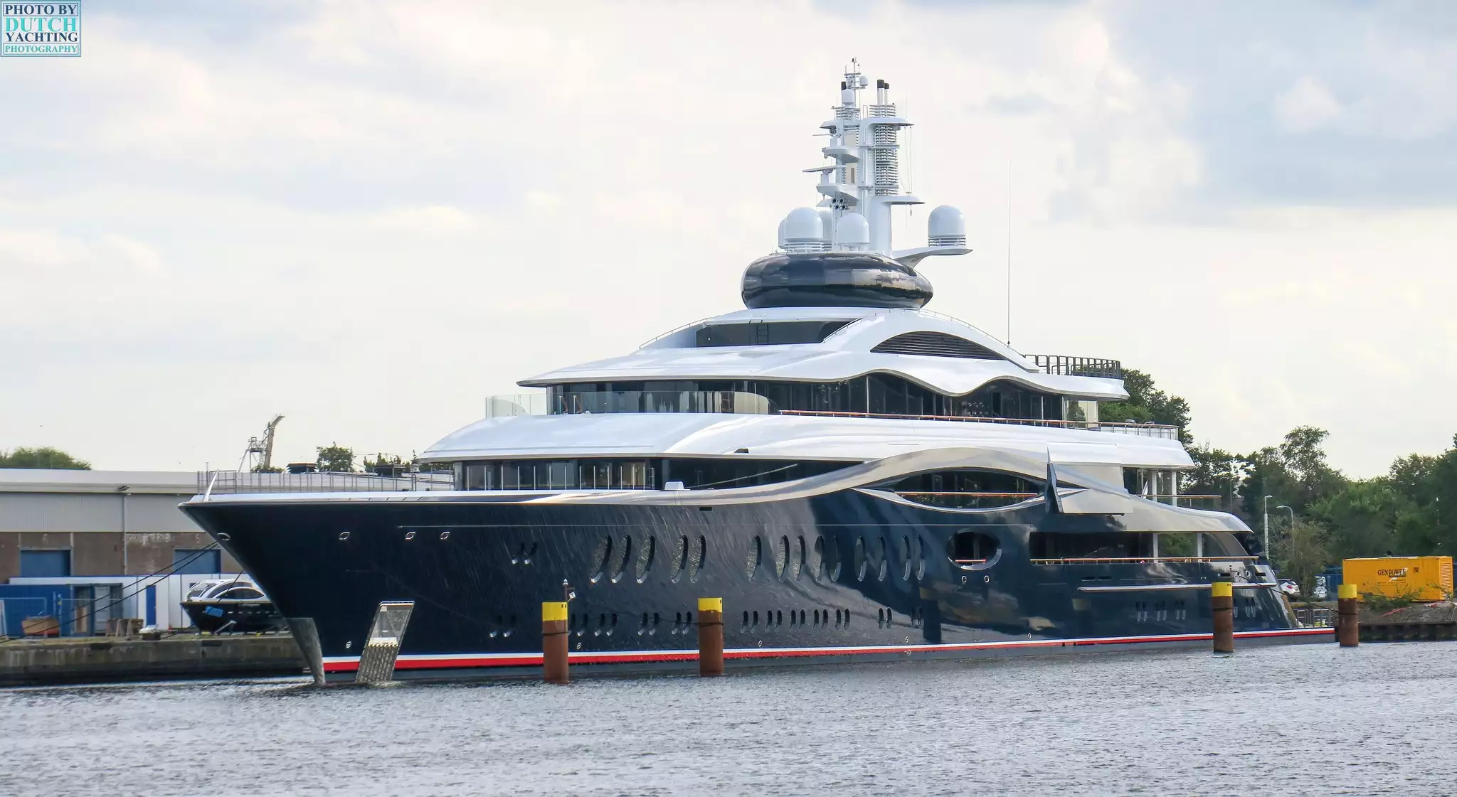 FEADSHIP 1010 Yacht • Feadship • 2022 • Proprietario sconosciuto Miliardario