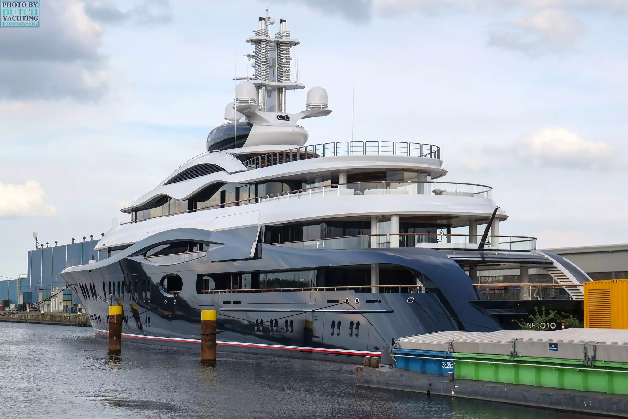 FEADSHIP 1010 Yacht • Feadship • 2022 • Proprietario sconosciuto Miliardario