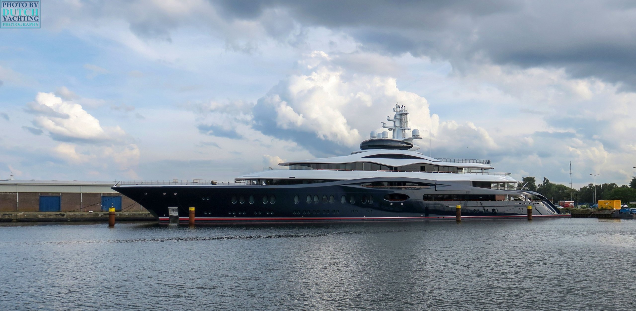 FEADSHIP 1010 Yacht • Feadship • 2022 • Owner Unknown Billionaire