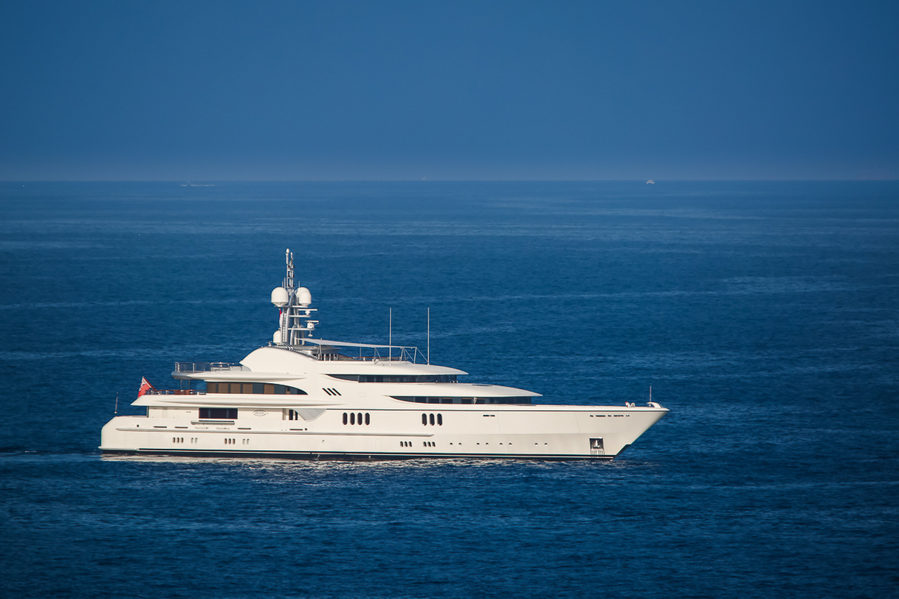 FIREBIRD Jacht • Feadship • 2007 • Eigenaar Onbekende Miljonair