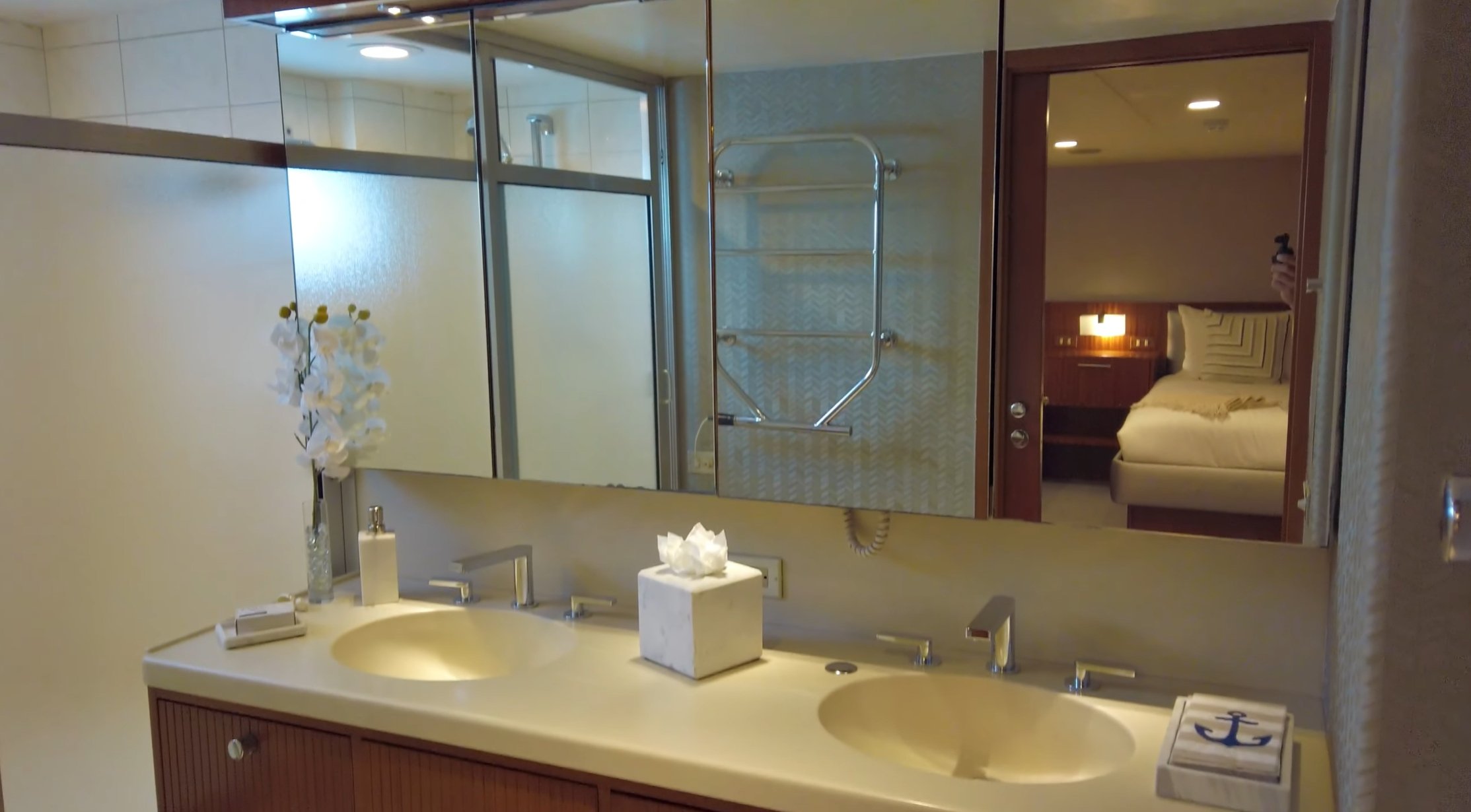 Feadship yacht LADY SANDALES intérieur