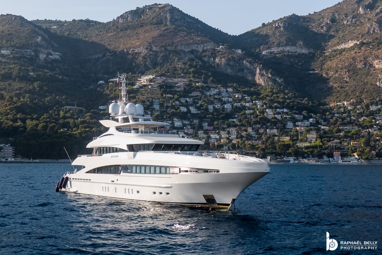 INCEPTION Yacht • UK Millionaire $25M Superyacht • Heesen Yachts • 2008