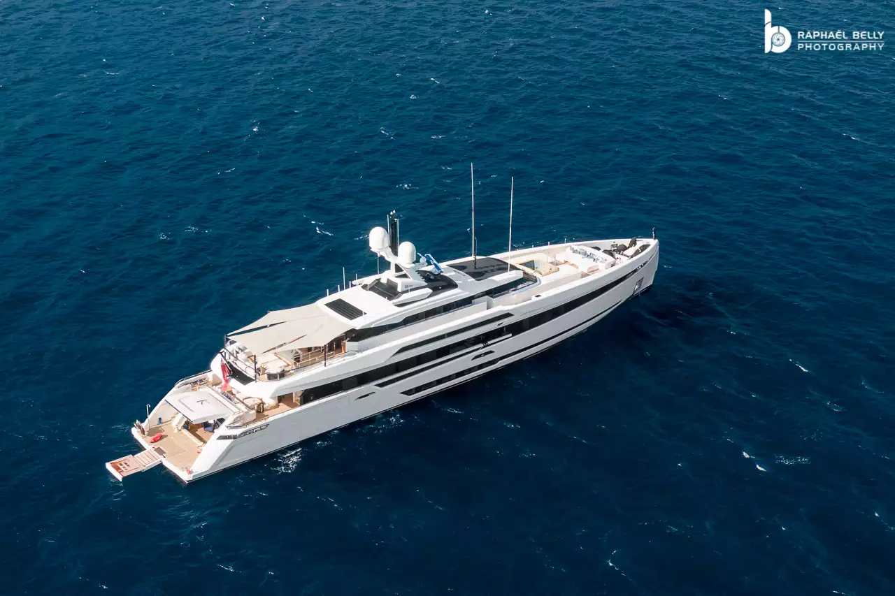 K2 Yacht • Columbus • 2021 • Proprietário EUA Milionário