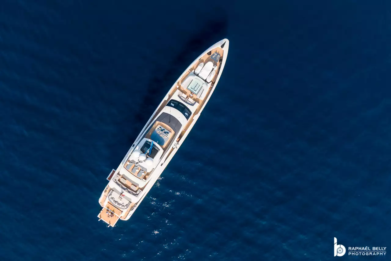 KINDA Yacht • Tankoa • 2022 • Proprietario Syrian Millionaire