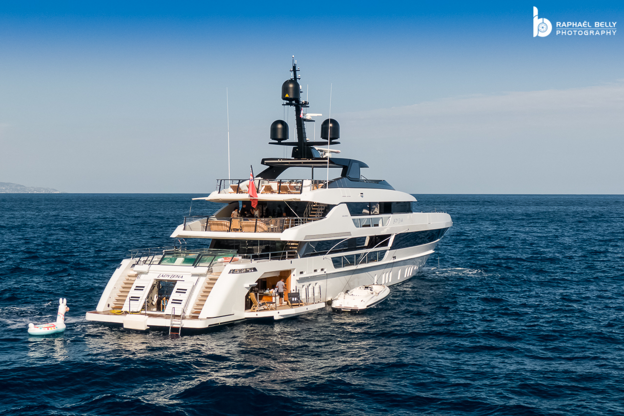 LADY LENA Yacht • San Lorenzo • 2020 • Proprietario Kazakh Millionaire