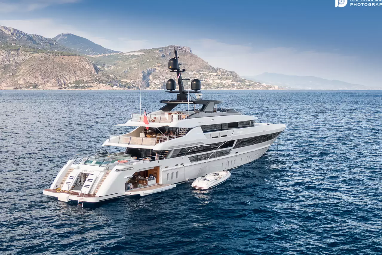 LADY LENA Yacht • San Lorenzo • 2020 • Propriétaire Kazakh Millionaire