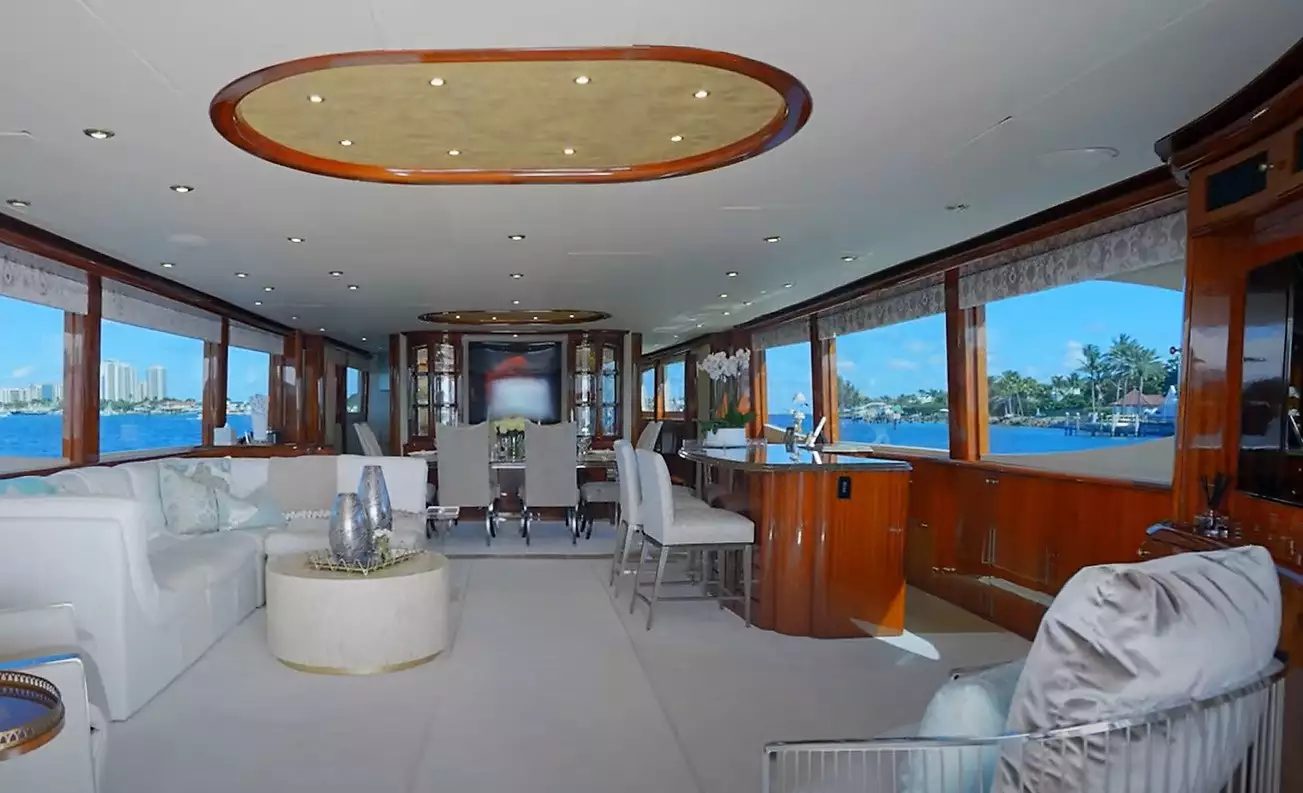 Lazzara Yacht HOPE DRIJFT Interieur