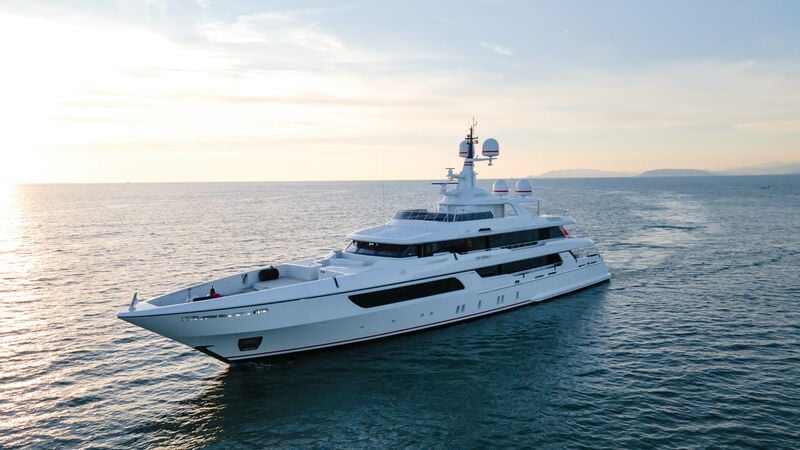 MY LEGACY Yacht • Codecasa • 2021 • Owner UK Millionaire
