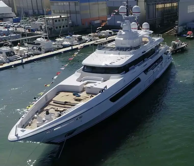 MY LEGACY Yacht • Codecasa • 2021 • Propriétaire UK Millionaire