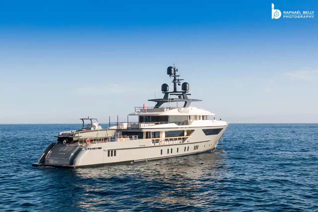 MYKO Yacht • San Lorenzo • 2021 • Proprietário Milionário Europeu