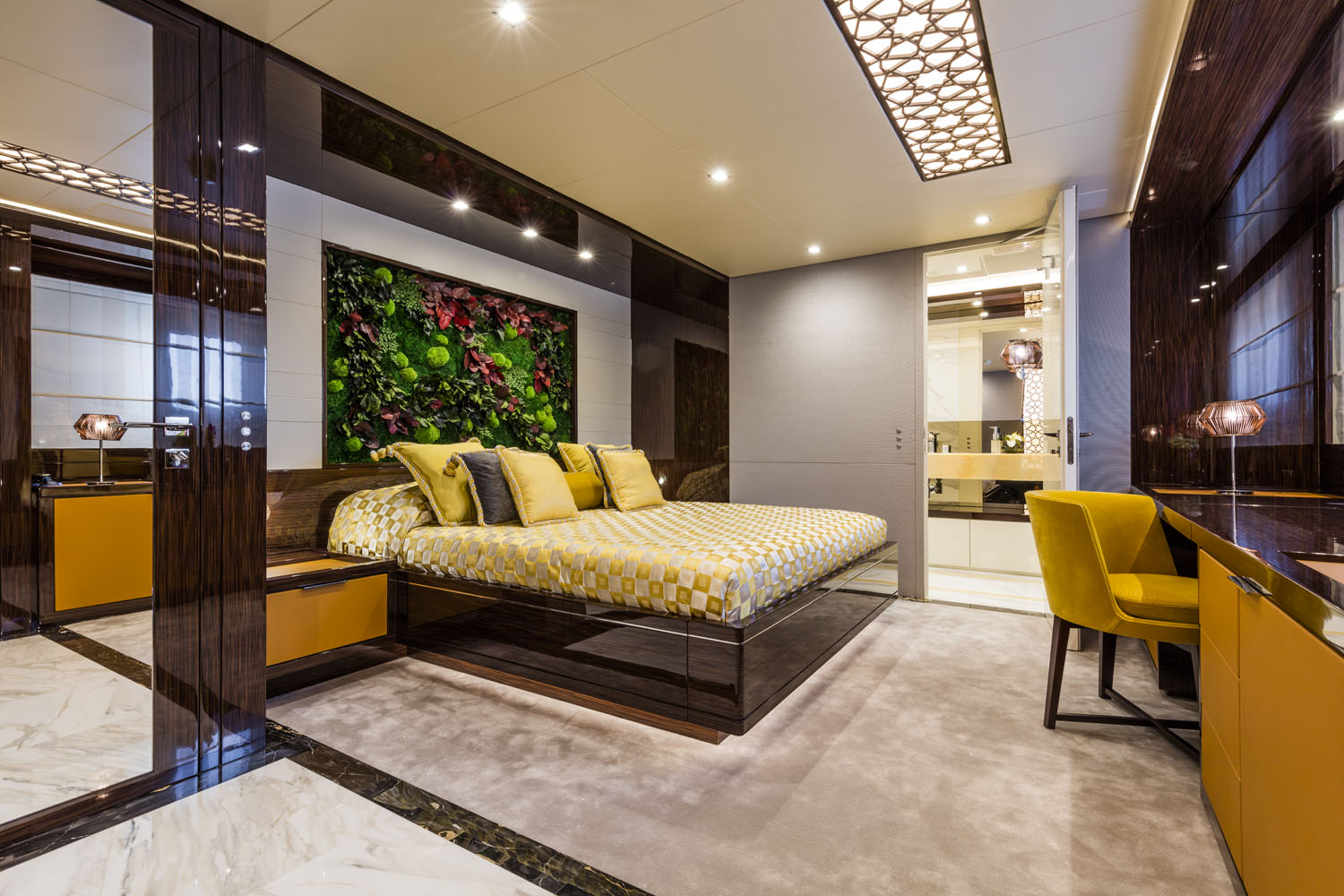 Mondomarine yacht SERENITY interior