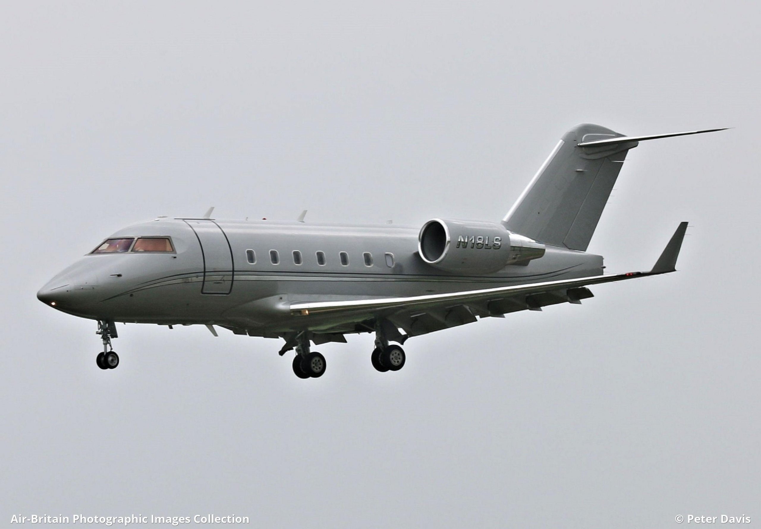 N18LS - Bombardier Challenger 604 - Paseo de lanza