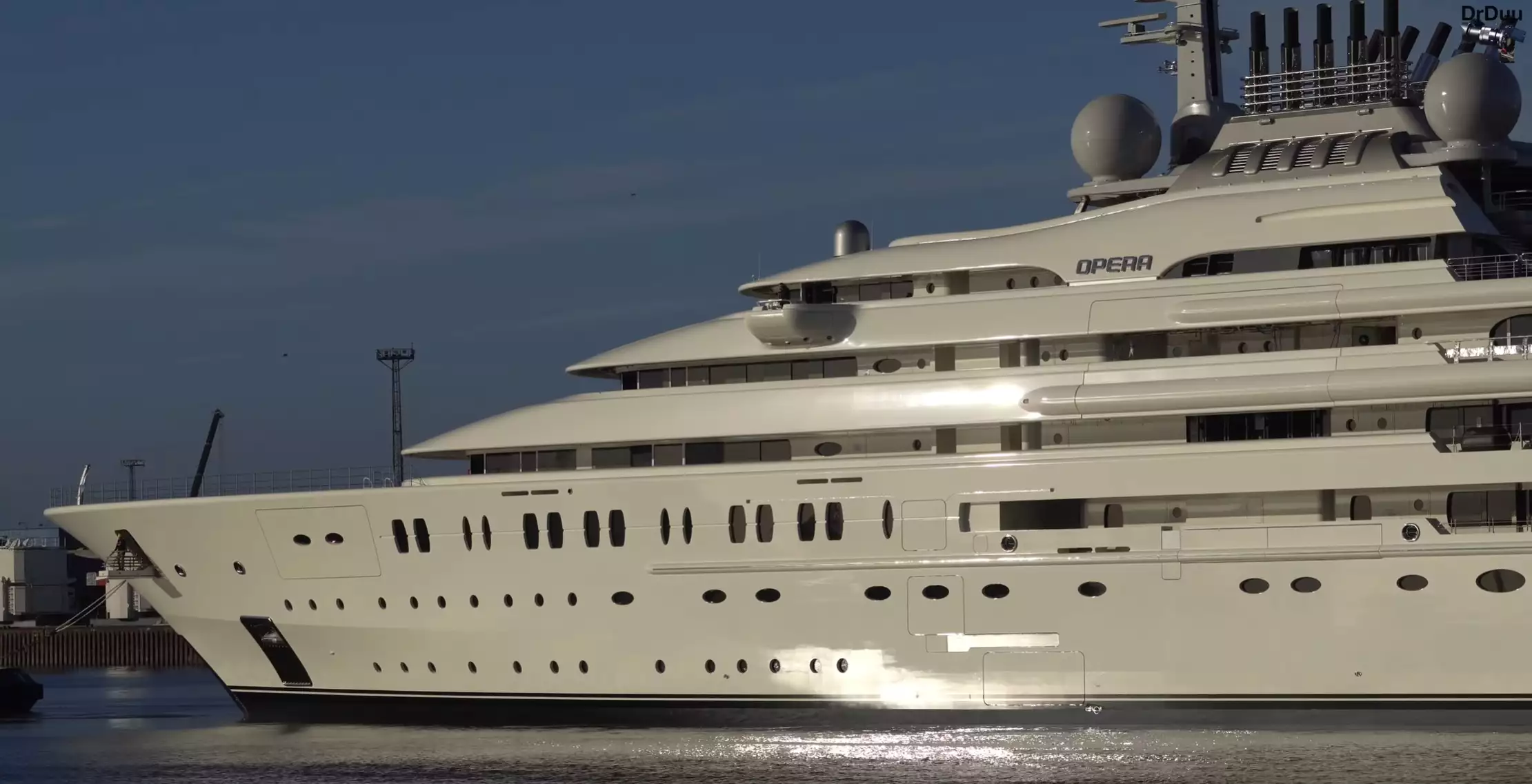 OPERA Yacht • Lurssen • 2022 • Proprietario Abdullah bin Zayed Al Nahyan