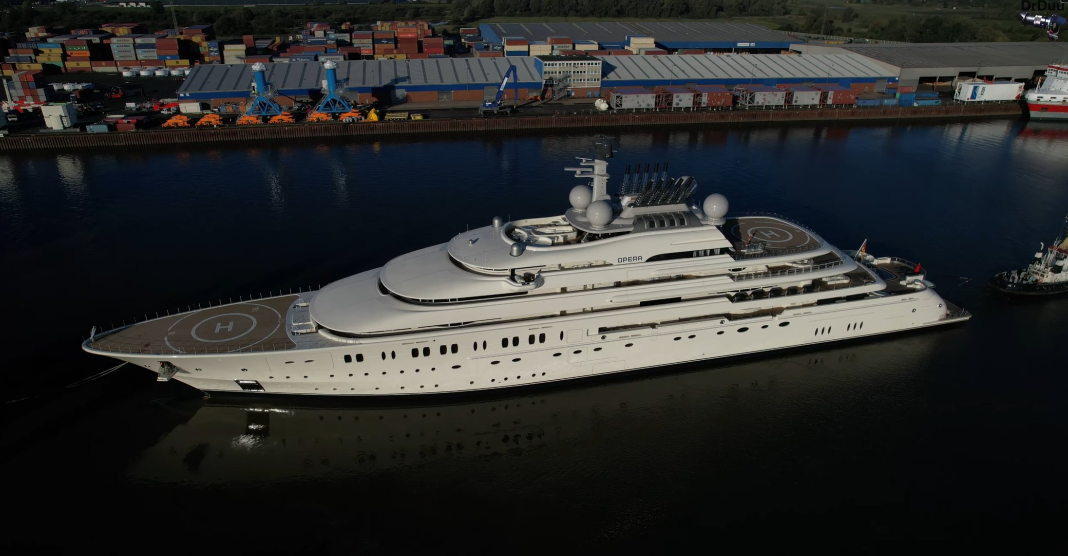 OPERA Yacht • Lurssen • 2022 • Eigentümer Abdullah bin Zayed Al Nahyan