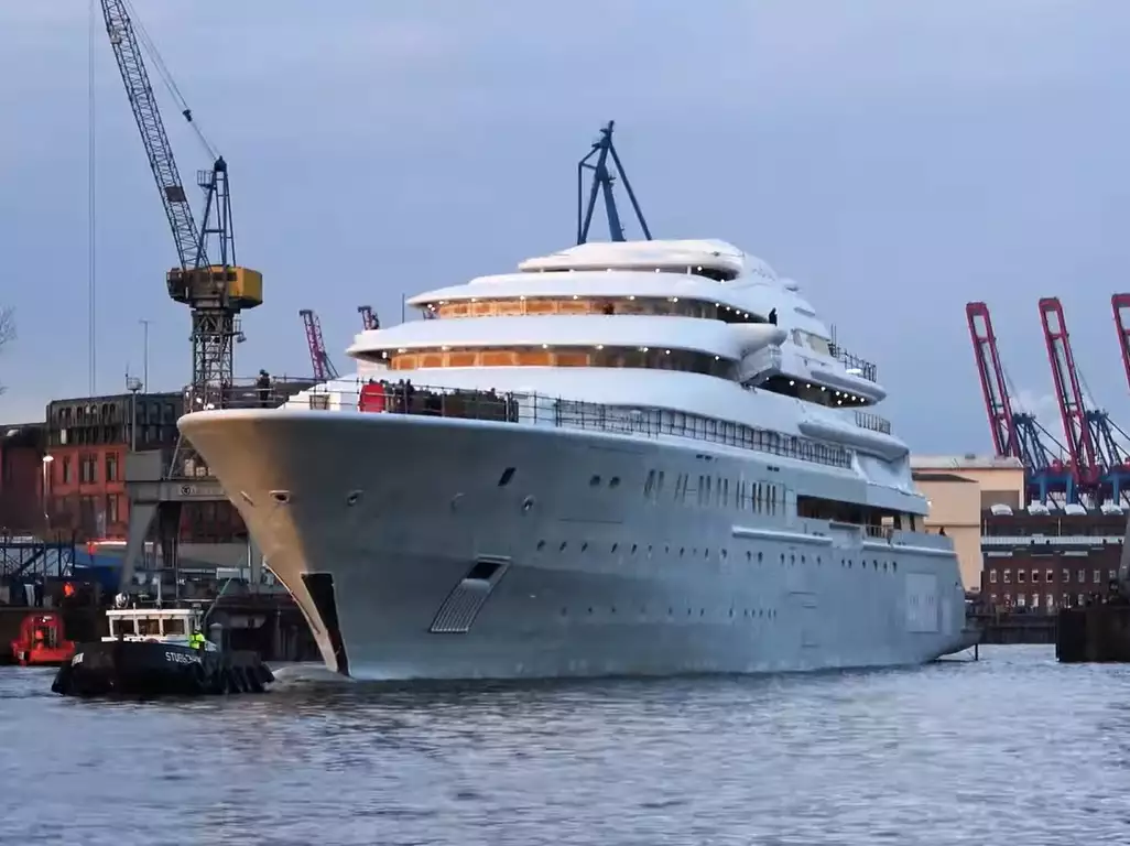 OPERA Yacht • Lurssen • 2022 • Propriétaire Abdullah bin Zayed Al Nahyan