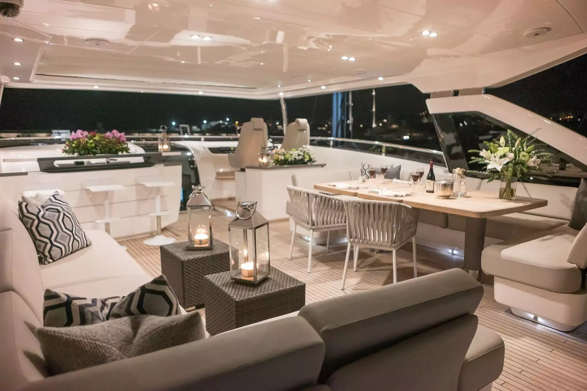 Princess yacht BLUE PEARL interior 