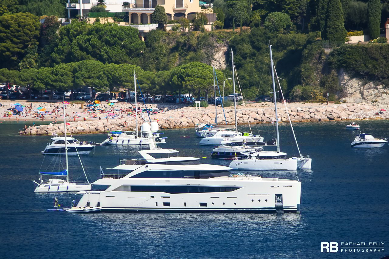 SERENITY Yate - Mondomarine - 2015 - Propietario Bahraini Millionaire