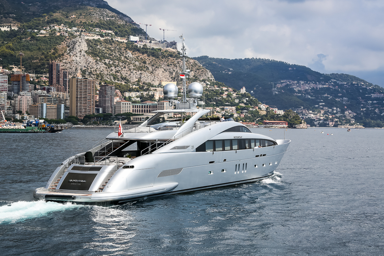 SILVER WIND Yacht • ISA Yachts • 2014 • Propriétaire Italien Millionnaire