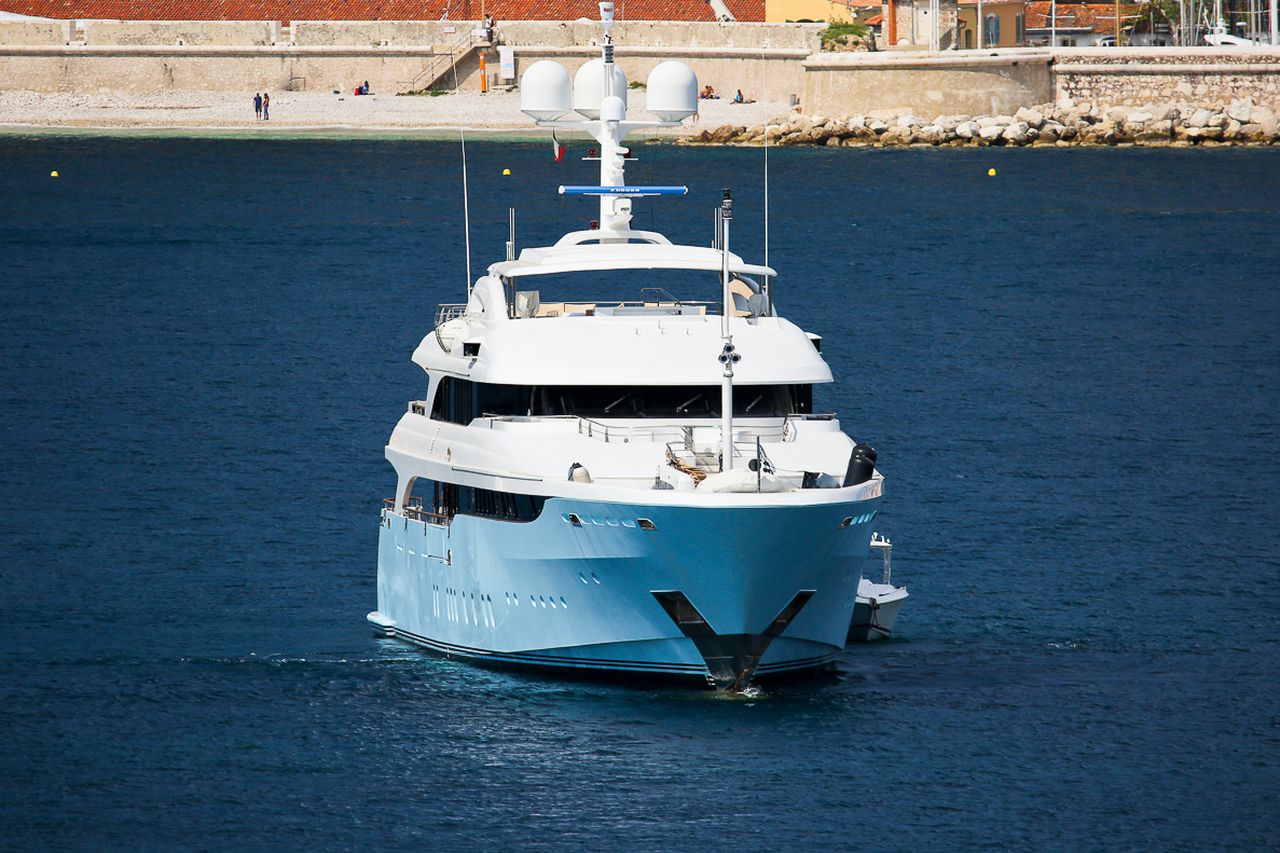 VERTIGO Yate - Golden Yachts - 2007 - Propietario Gulf Area based Millionaire