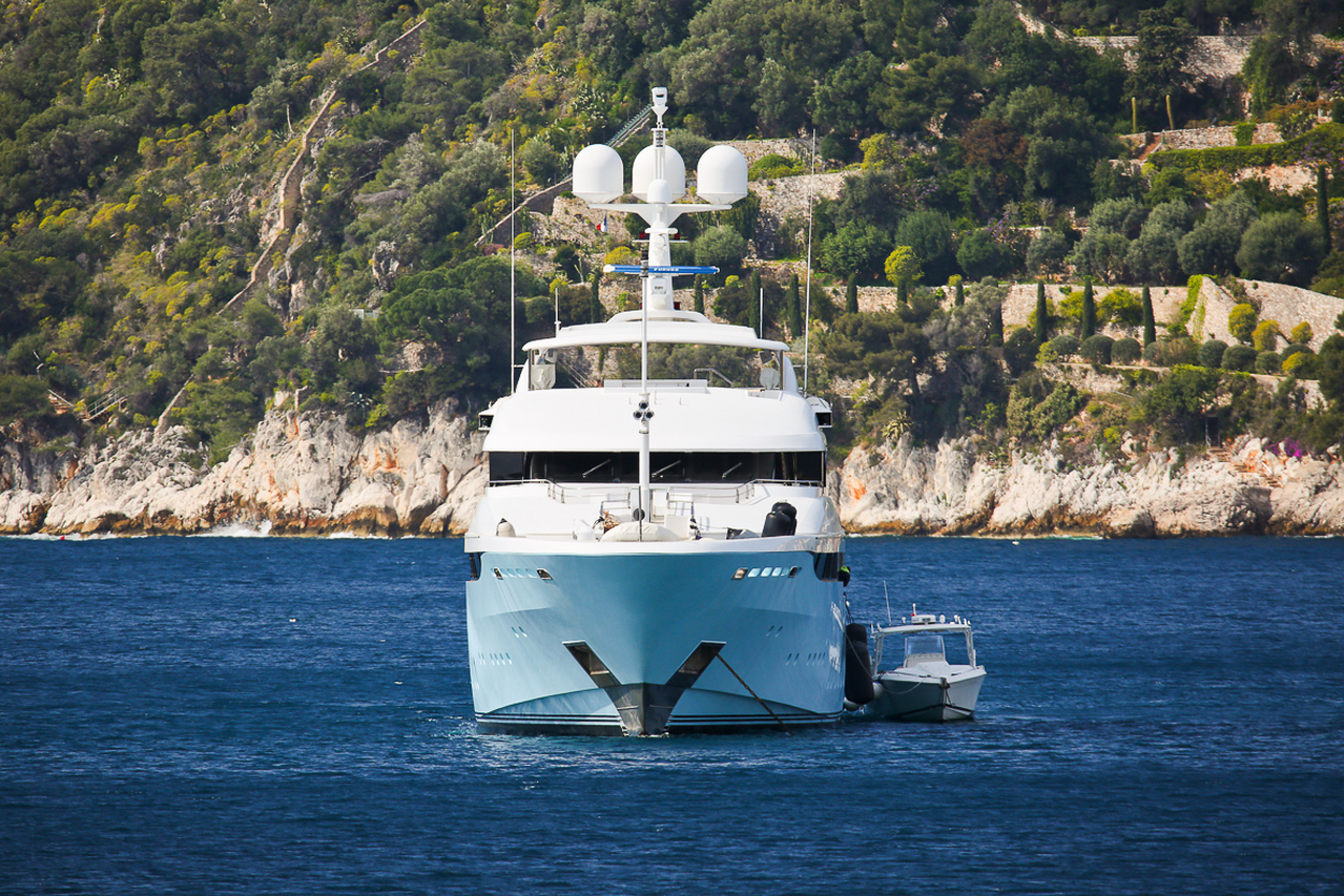 VERTIGO Yacht • Golden Yachts • 2007 • Propriétaire Millionnaire basé dans la région du Golfe