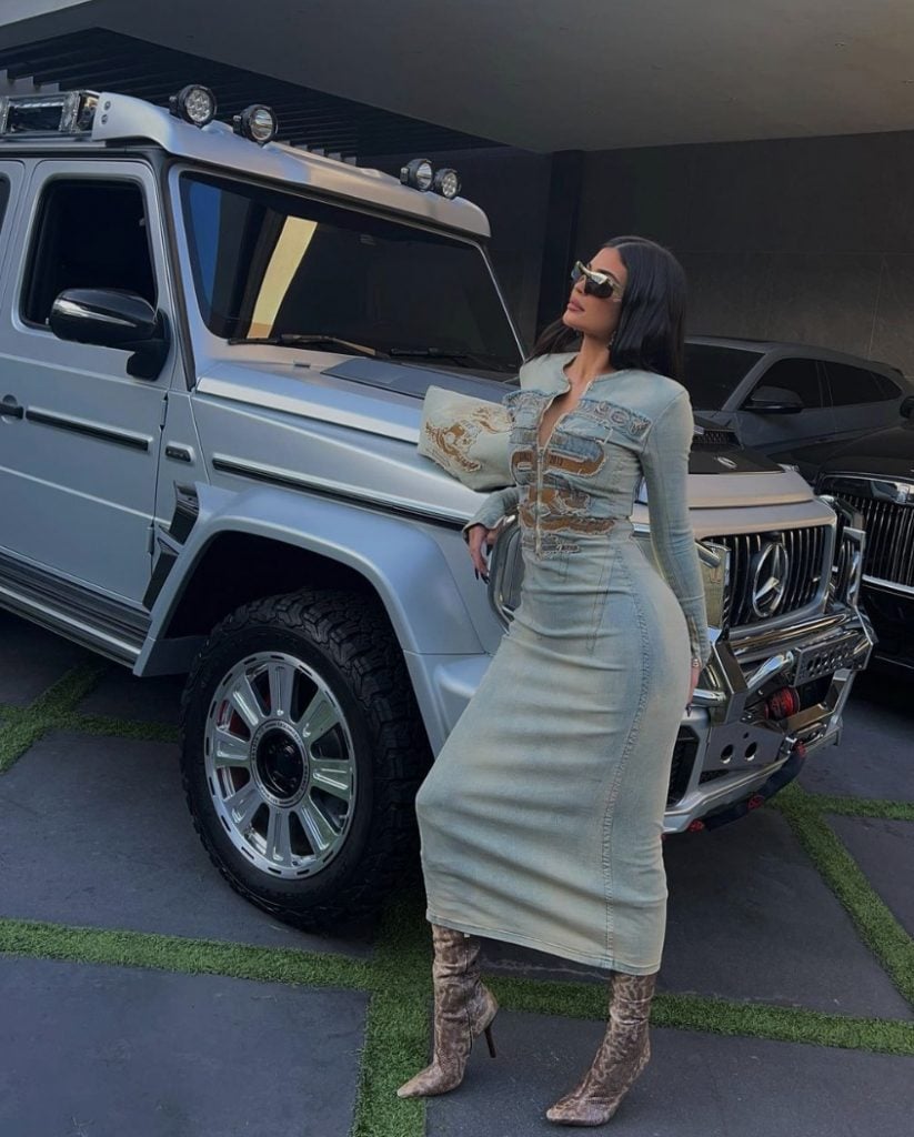 Kylie Jenner Mercedes coche G63 AMG