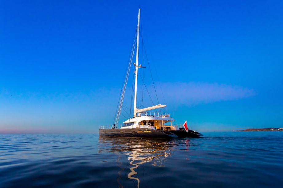 MASHUA BLUU Yacht • JFA Yachts • 2011 • Propriétaire Sandor Csanyi