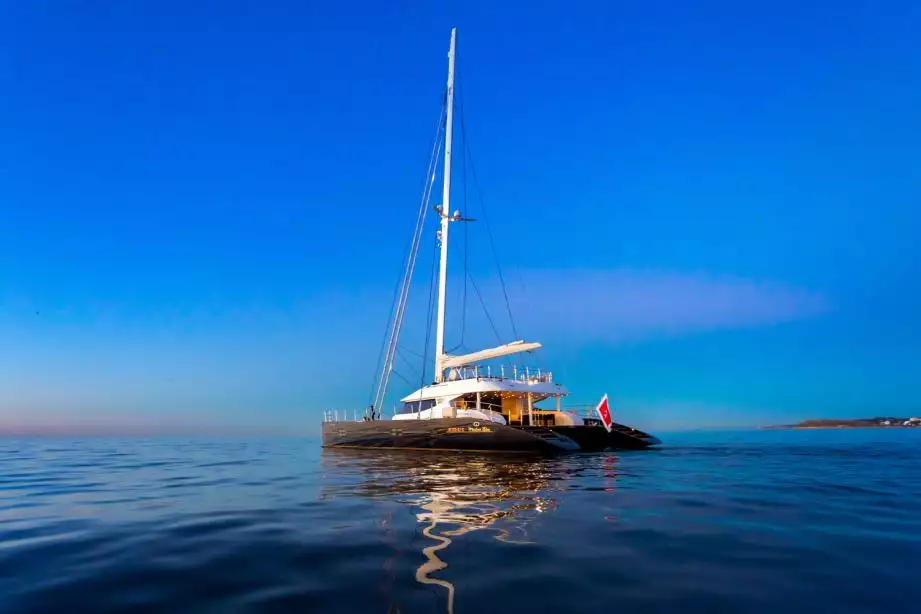 MASHUA BLUU Yacht • JFA Yachts • 2011 • Propriétaire Sandor Csanyi