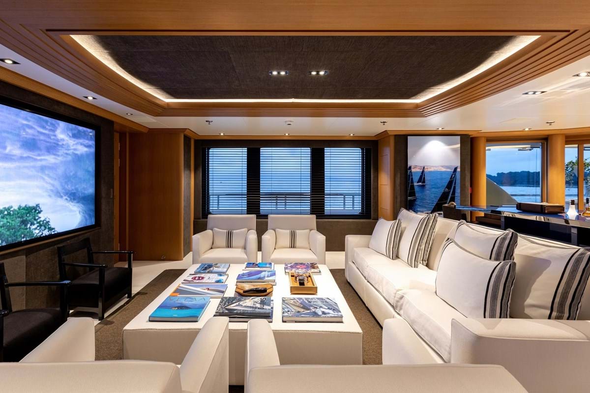 Amels yacht LIGHTNING interior