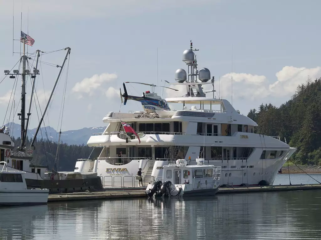 EVVIVA Yacht • Westport • 2014 • Valore $30,000,000 • Proprietario John Orin Edson