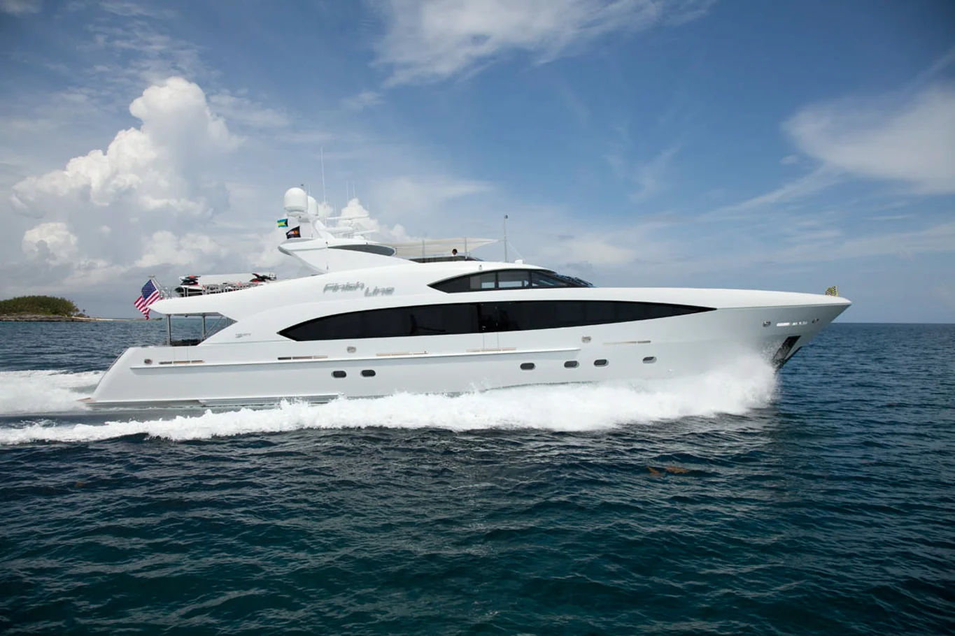 FINISH LINE Yacht • Trinity • 2013 • Eigentümer Brian France 