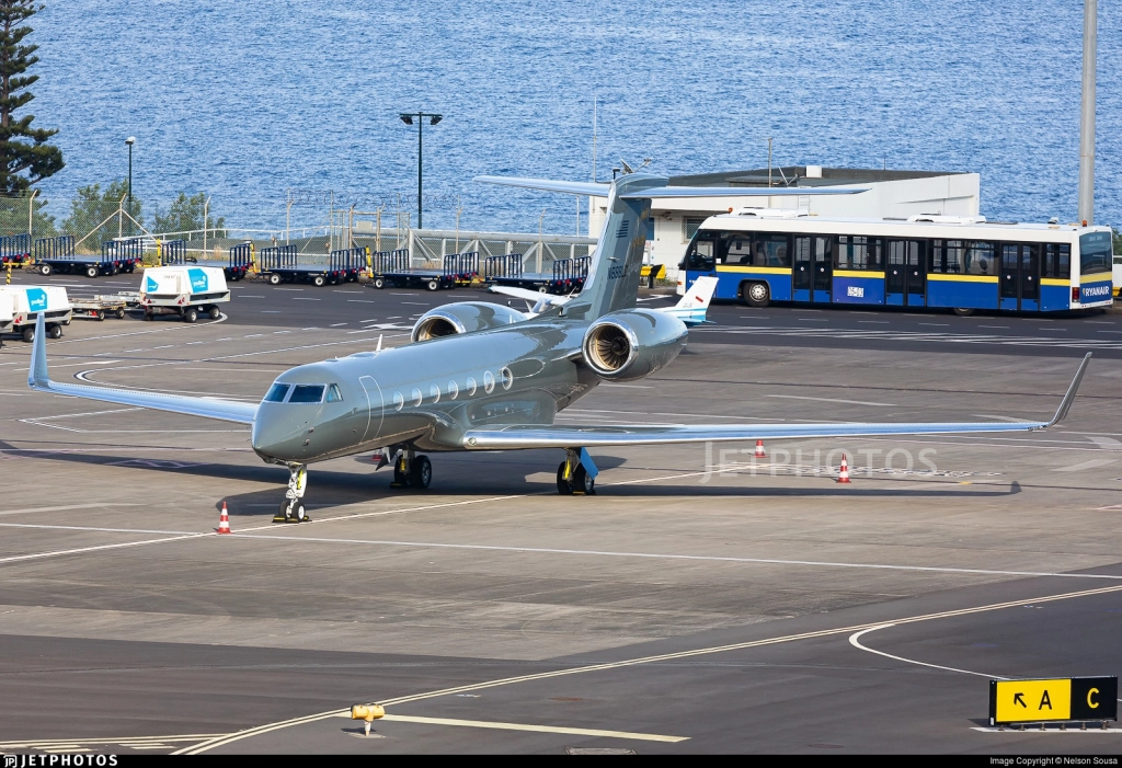 N888LD غلف ستريم G550 أنتوني هسيه طائرة خاصة