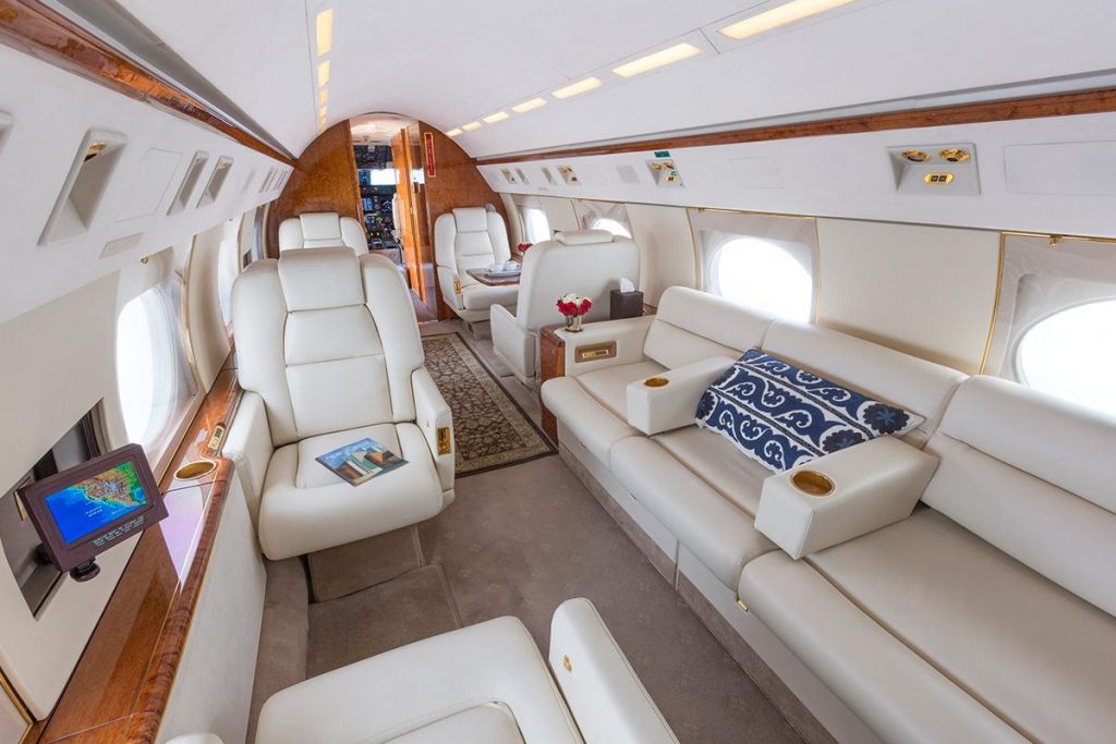 N888LD Gulfstream GIV Anthony Hsieh jet privado