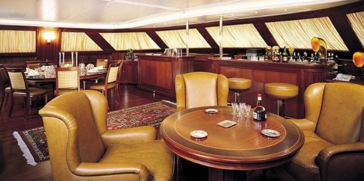 Perini Navi sailing yacht TAOUEY interior