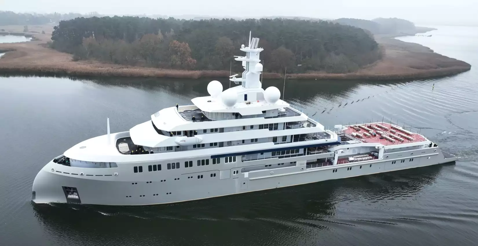 SHACKLETON Yacht • Lurssen • 2023 • Proprietario Len Blavatnik