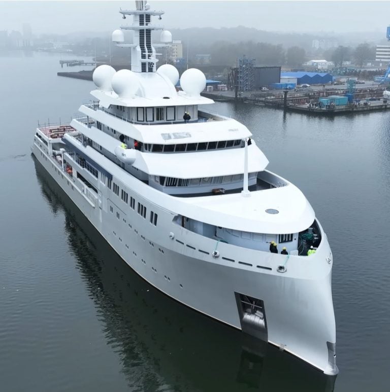 SHACKLETON Yacht • Len Blavatnik 350M Superyacht