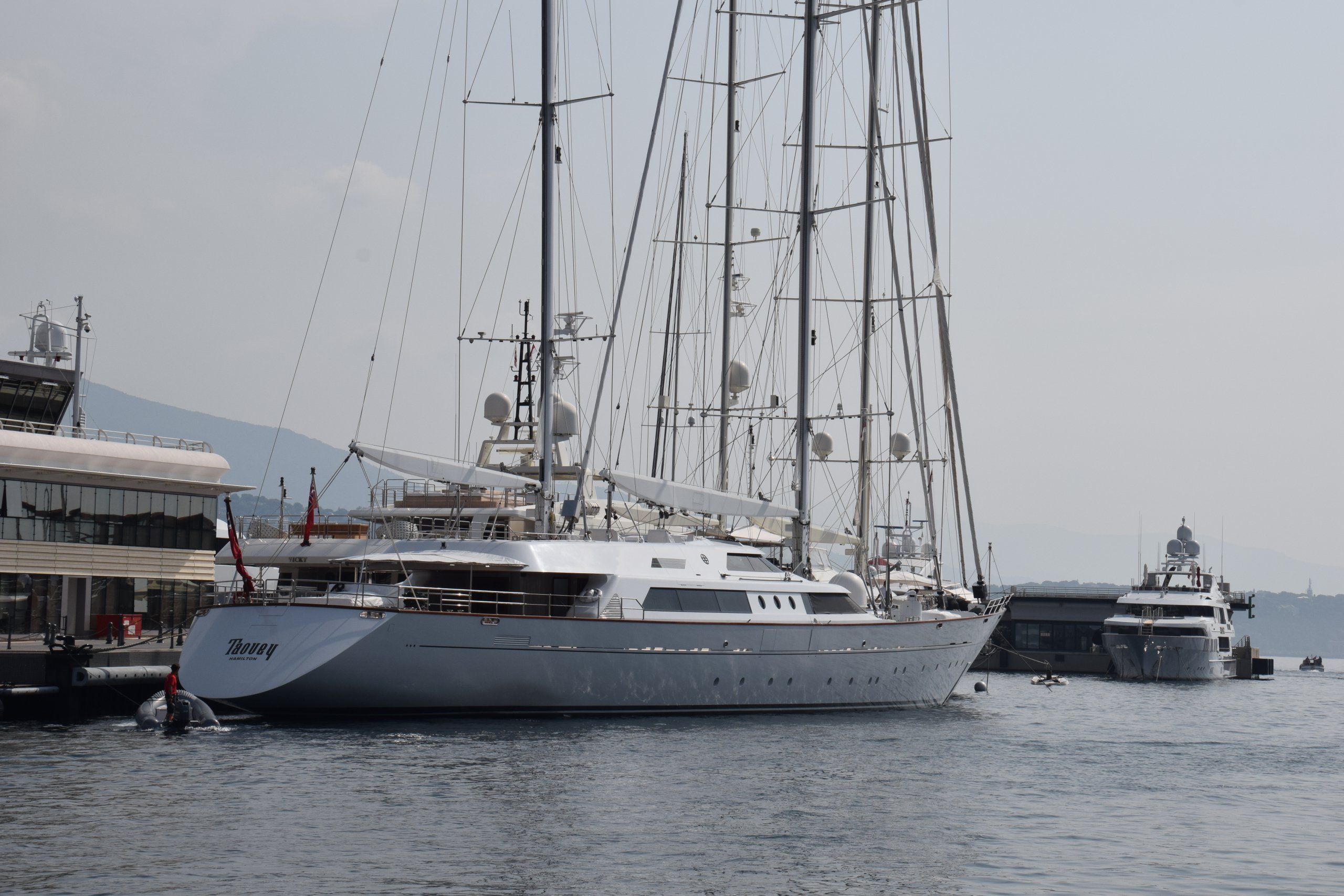 Yate TAOUEY • Perini Navi • 1994 • Propietario Jean-Claude Mimran