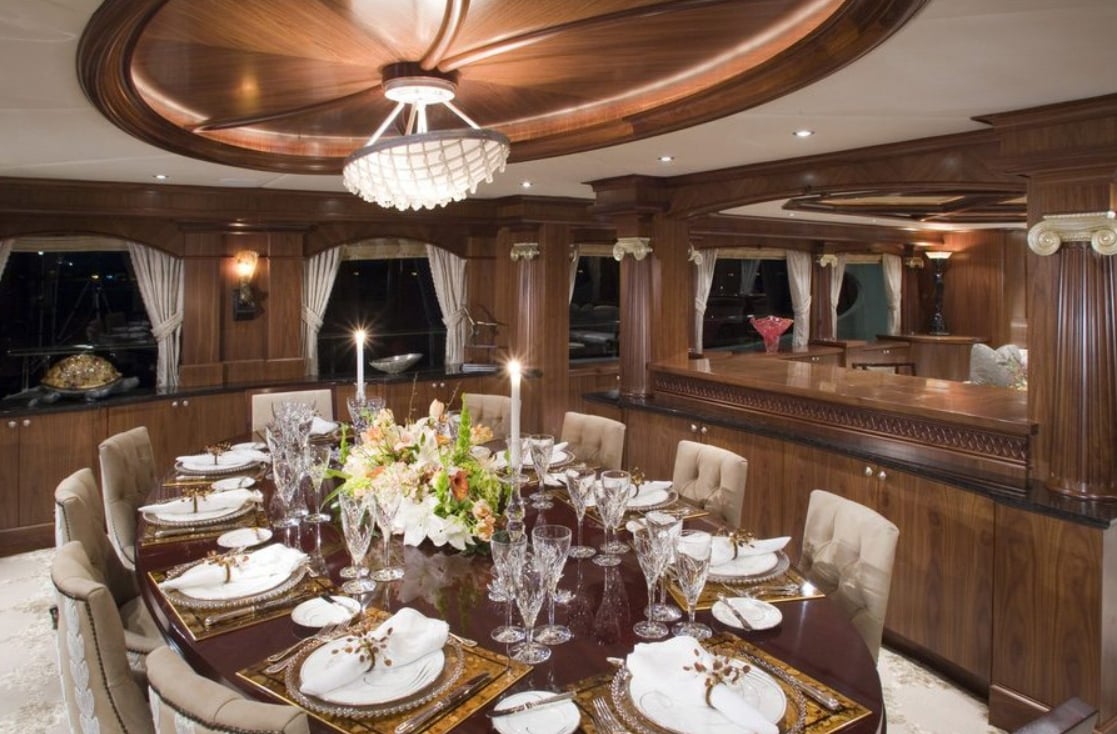 Tinity yacht LOHENGRIN intérieur