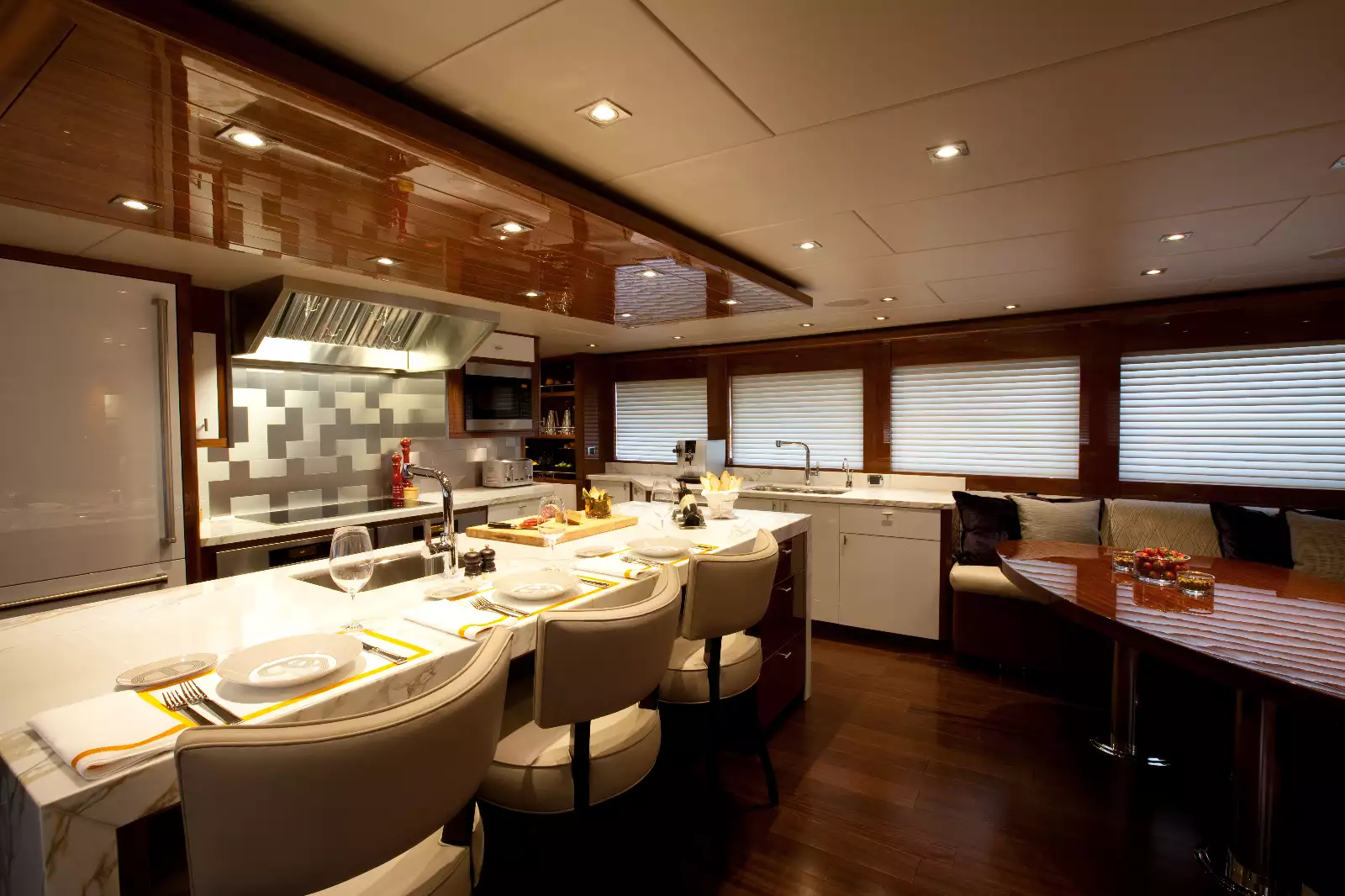 Trinity Yacht Finish Line interior