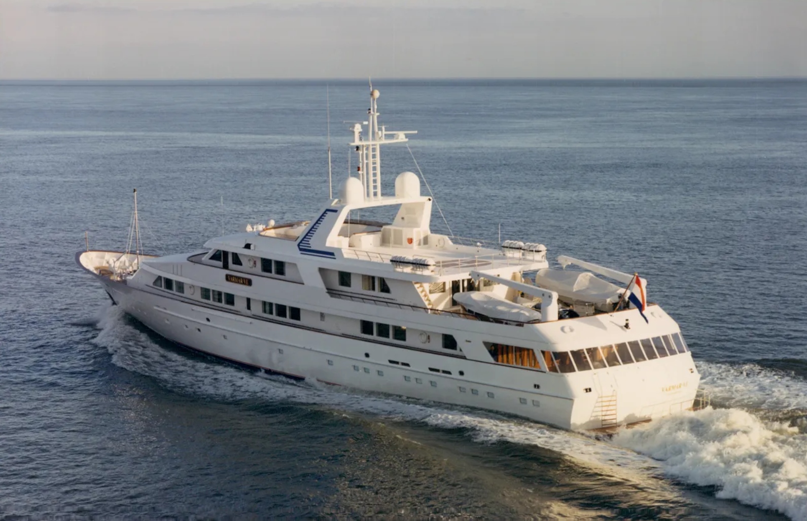 VARMAR VE Yacht • Feadship • 1986 • Sahibi Vardis Vardinogiannis