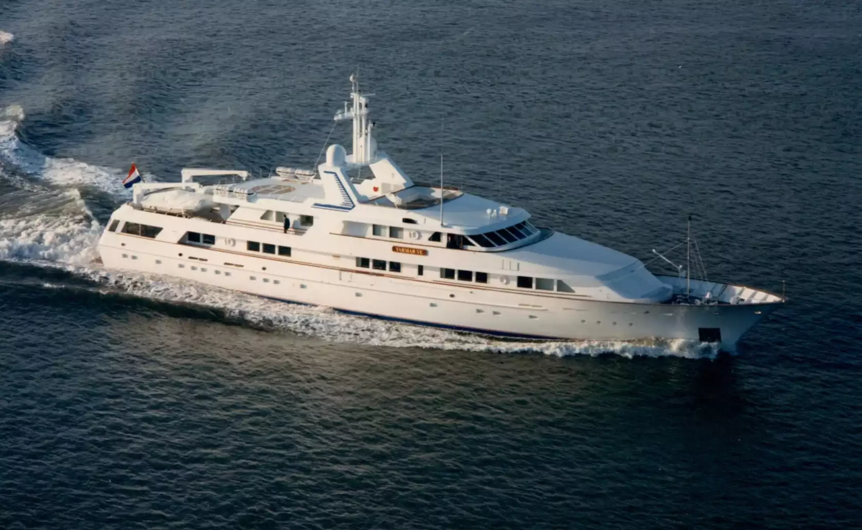 VARMAR VE Yacht • Feadship • 1986 • المالك Vardis Vardinogiannis