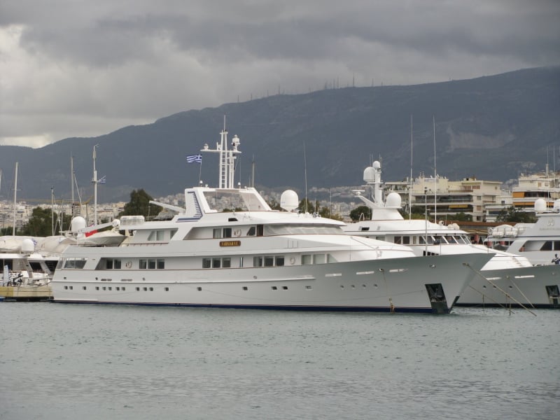 Яхта VARMAR VE • Feadship • 1986 • Владелец Вардис Вардиногианнис