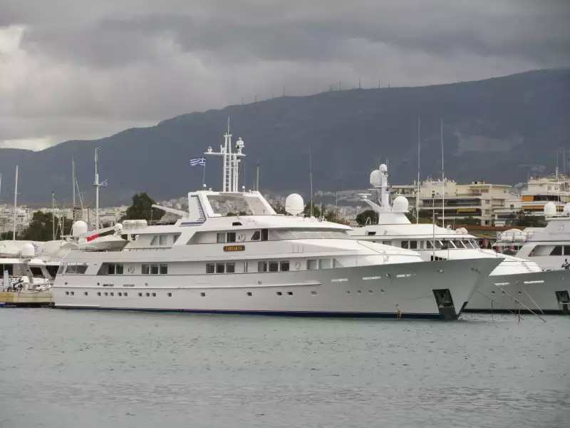 VARMAR VE Yacht • Feadship • 1986 • المالك Vardis Vardinogiannis