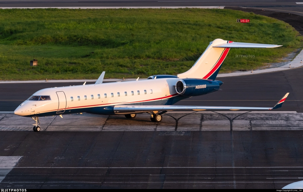 N668BB Bombardier Global 6000 Феликс Бейкер