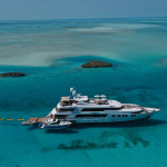 Yacht OCEAN CLUB • Trinity • 2009 • Proprietario Douglas Traina