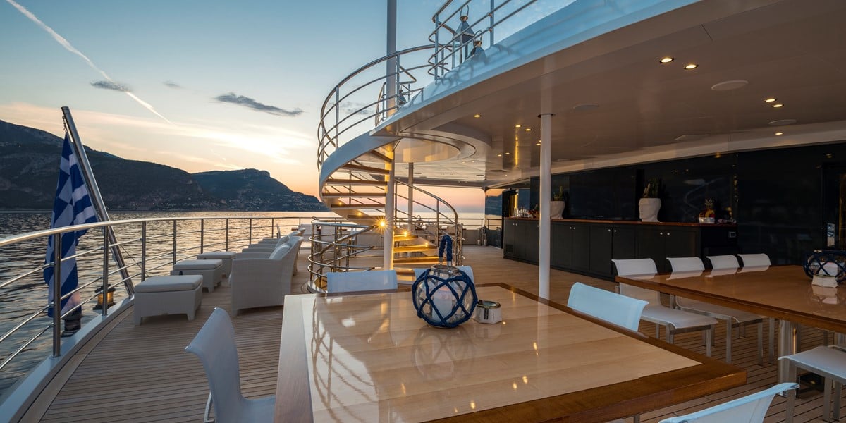 Austal Yacht Serenity Interior 