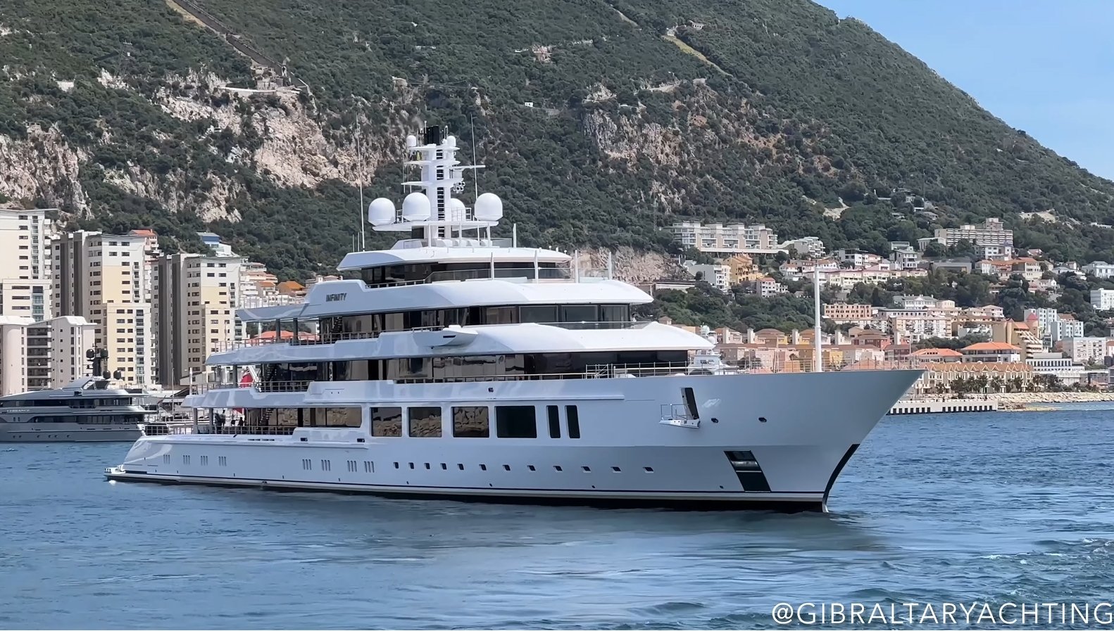 INFINITY Yacht • Oceanco • 2022 • Propriétaire Eric Smidt