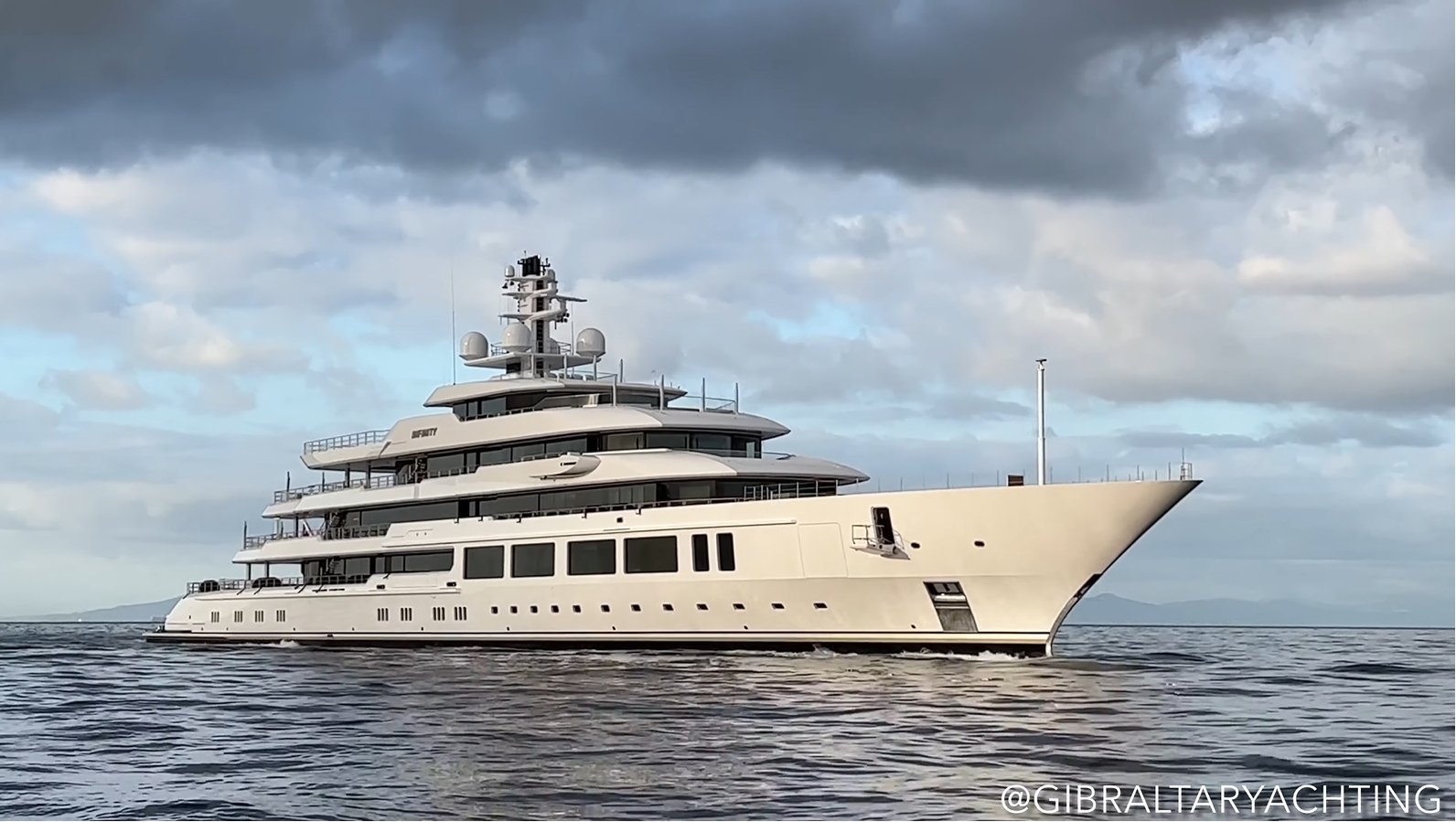 INFINITY Yacht • Oceanco • 2022 • Eigenaar Eric Smidt