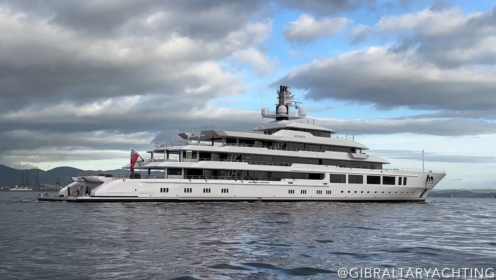 INFINITY Yacht • Oceanco • 2022 • Eigentümer Eric Smidt